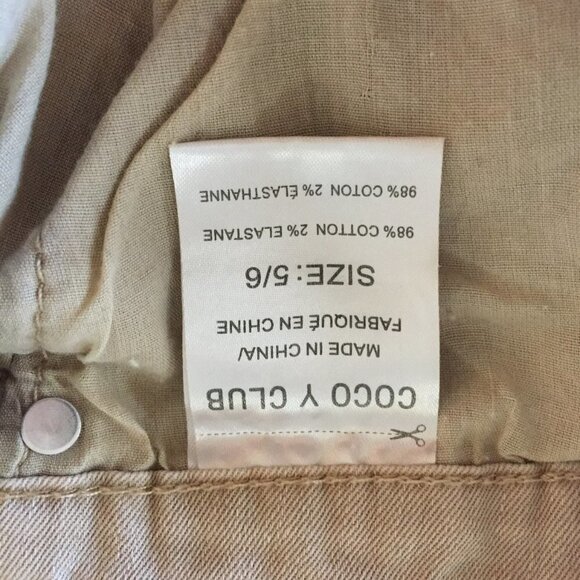 COCO Y Club Beige Capris - Picture 4 of 7